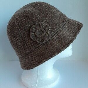 Augus T Olive/Gold Knitted Acrylic Blend Bucket Hat w/Knitted Flower